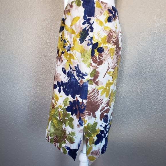 Pendleton Floral Skirt - Picture 2 of 9